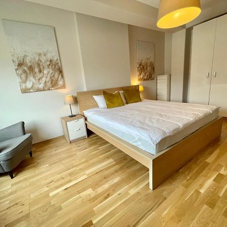 Boutique Apartments - Old Town 120M2 - Private Underground Parking - Wroclaw Bagian luar foto