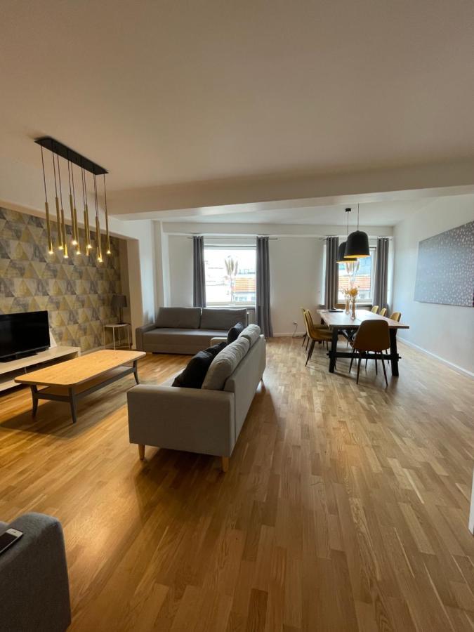 Boutique Apartments - Old Town 120M2 - Private Underground Parking - Wroclaw Bagian luar foto