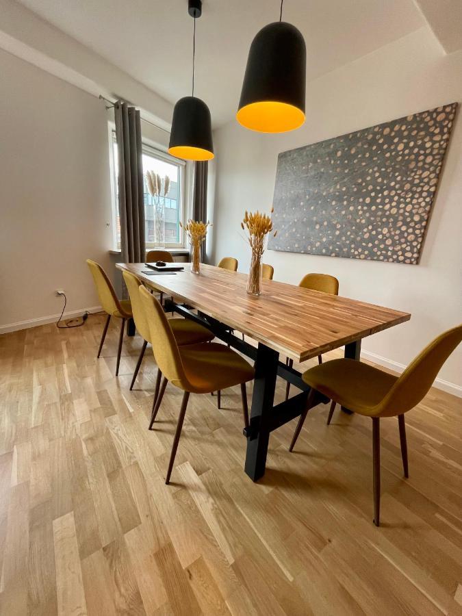Boutique Apartments - Old Town 120M2 - Private Underground Parking - Wroclaw Bagian luar foto
